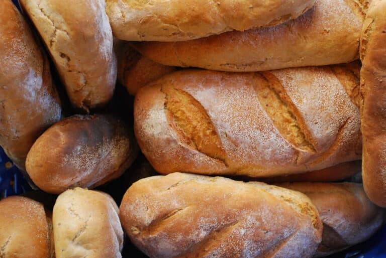 Einfacher Trick von Oma:Hier bleibt Brot am längsten frisch