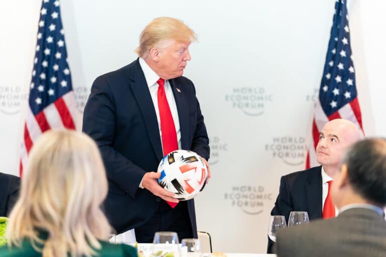 Fifa verleiht eigenen Friedenspreis – an US-Präsident Trump?