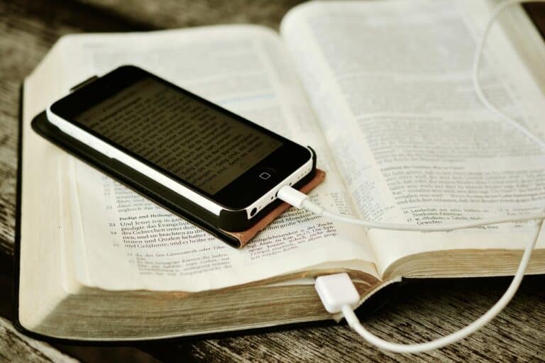 Richtige Reihenfolge beim Smartphone-Aufladen